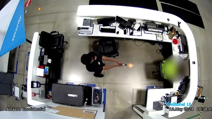 Shock Video: Amazon Security Guard Attempts to Execute Supervisor Before Being Killed by Police