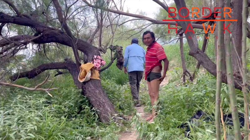 WATCH: Border Reporters Encounter Migrant Spotter on Filthy Banks of Rio Grande