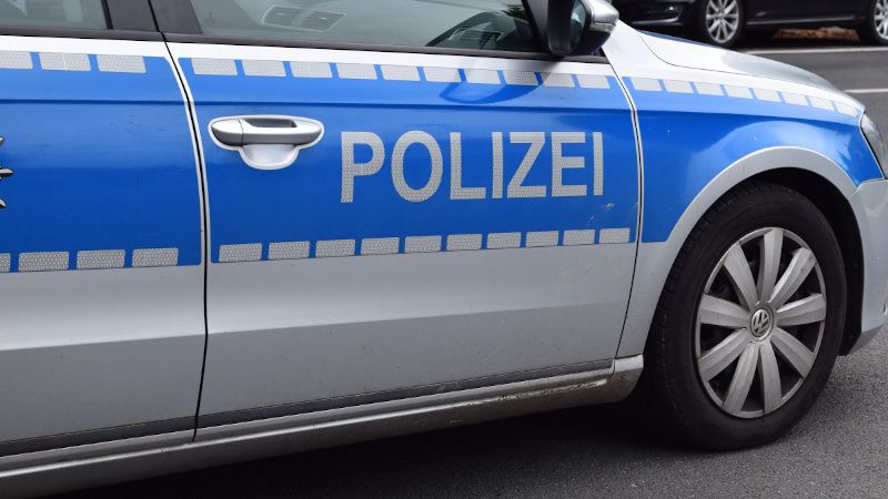 Syrian Migrant Smuggler Strangles German Cop During Pursuit