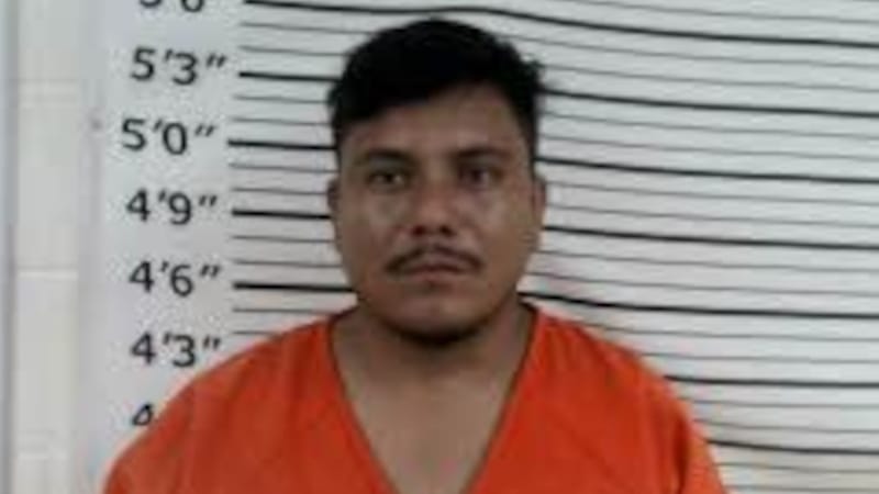 Mexican Illegal Charged With Raping Juvenile in Alabama