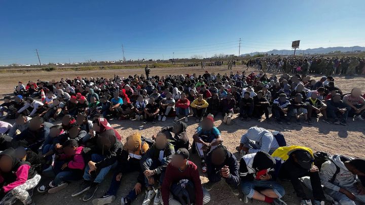Here We Go Again: 1,000 Illegals Invade El Paso