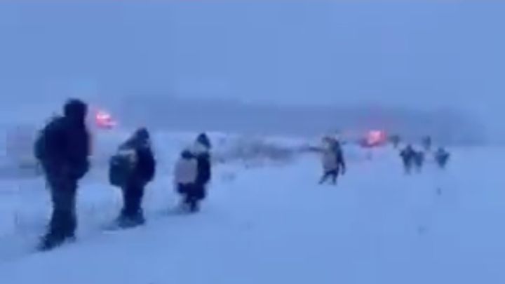 Watch: Illegal Aliens Trudge Through Snow at Northern Border