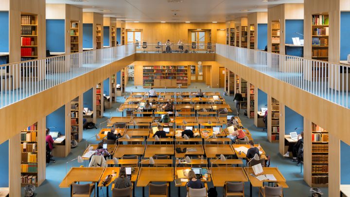 Sweden: Nearly All Librarians Reject Obligation to Report Illegal Migrants to Authorities