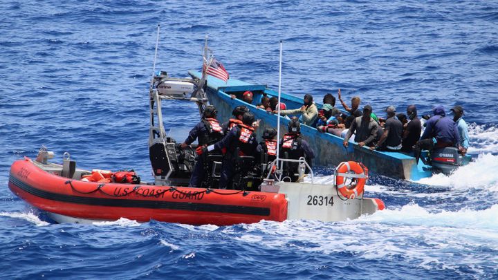 Machete-Wielding Migrants Attack Coast Guardsmen During Smuggling Bust