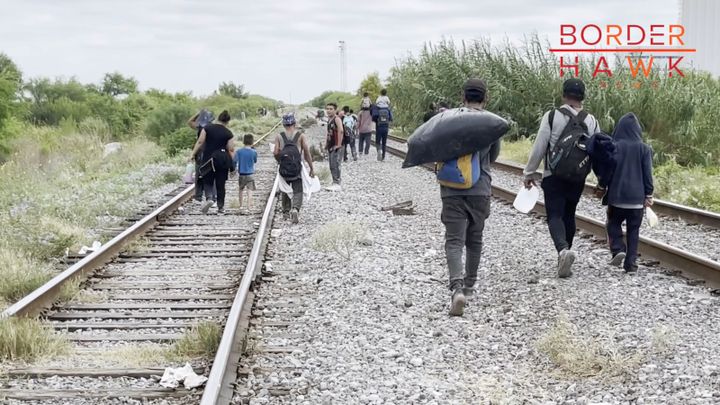 EXCLUSIVE: Hundreds of Migrants Reaching US Border by Train Every Day