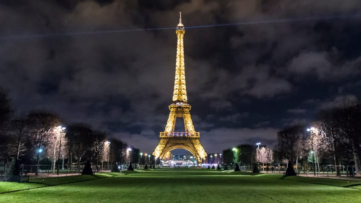 France: 7-Year-Old Girl Sexually Assaulted by Afghan Migrant Near Eiffel Tower