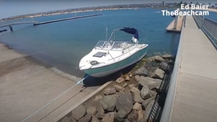 Boatloads of Illegals Swarming San Diego Shores